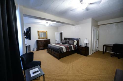 The Mountaineer Hotel Williamson Luaran gambar